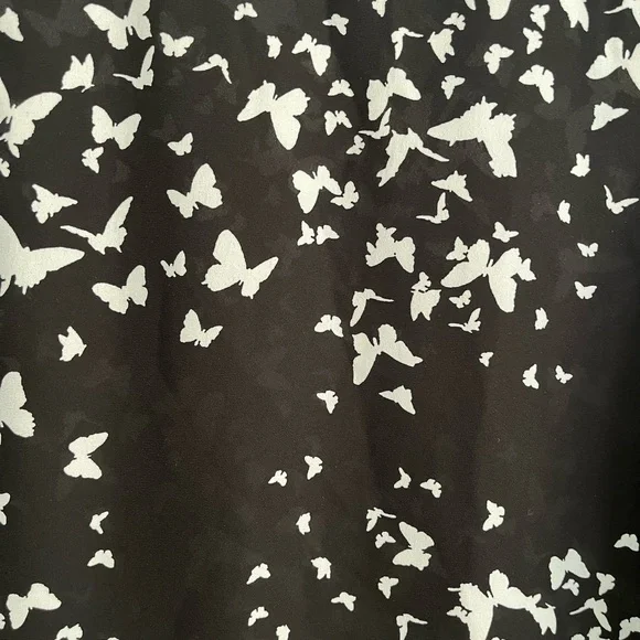 Van Heusen Black and White Sleeveless Tank Top - Picture 5 of 5